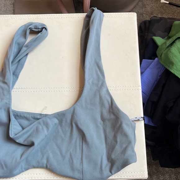 Top / bra - Picture 4 of 6